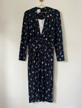 karin Stevens VTG Black dark romantic Floral Midi Dress with Lace accent size 8